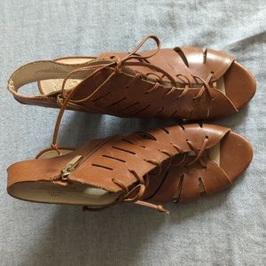 Vince Camuto Estie Cutout Open Toe Lace Up Bootie Size 7.5 in Tan